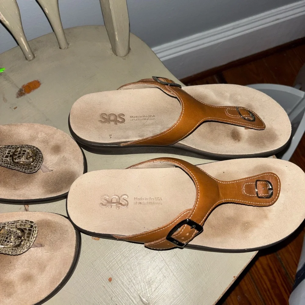 SAS Tan Leather Sandals. Sz 10 - Picture 4 of 4